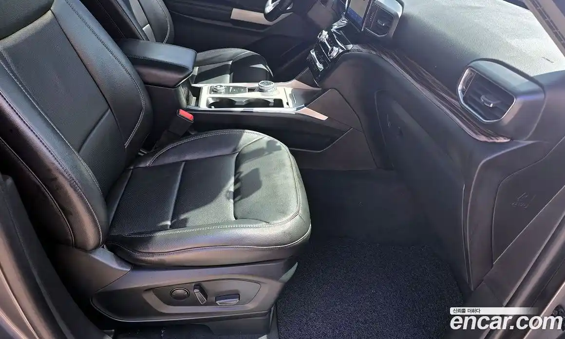 Ford Explorer 2022 2.3 Автомат в Москве № 282150, фото 15