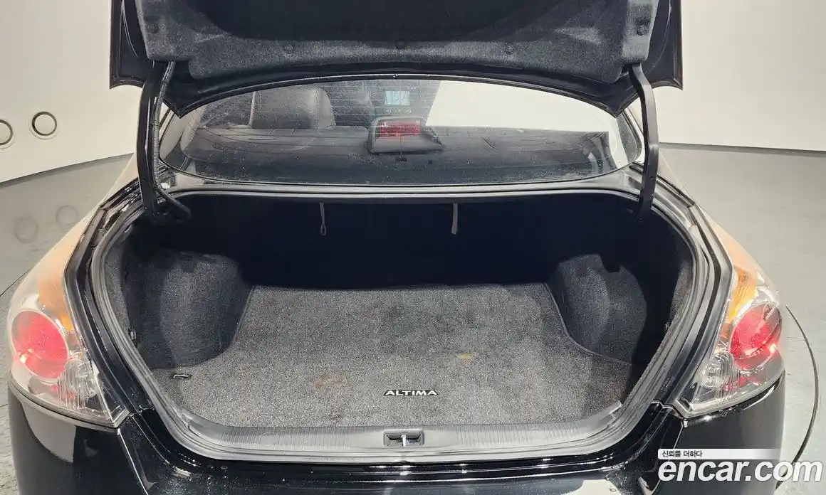 Nissan Altima 2012 2.5 Автомат в Москве № 285054, фото 1