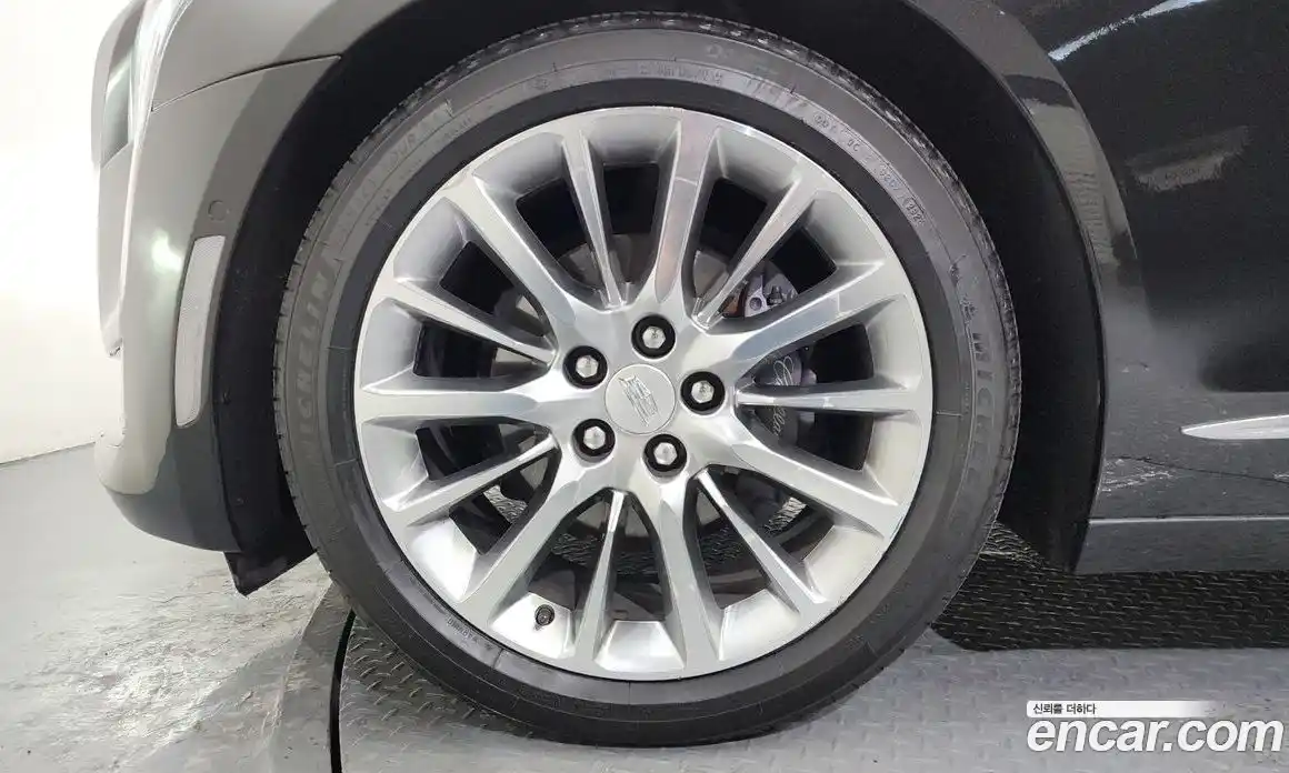 Cadillac CT6 2018 2.0 Автомат в Москве № 285538, фото 12