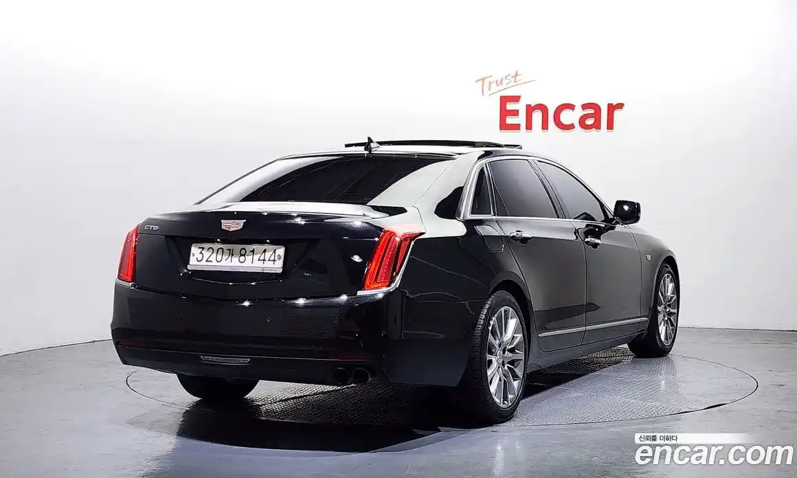 Cadillac CT6 2018 2.0 Автомат в Москве № 285538, фото 15