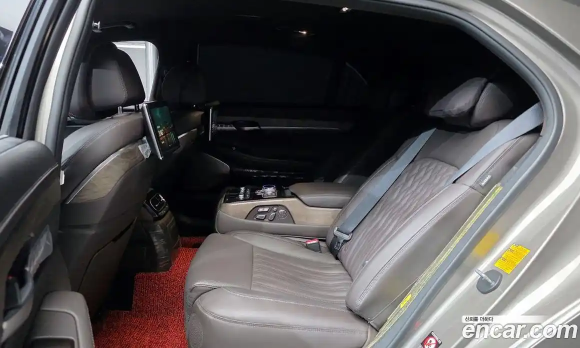 Genesis G90 2019 3.8 Автомат в Москве № 288888, фото 12