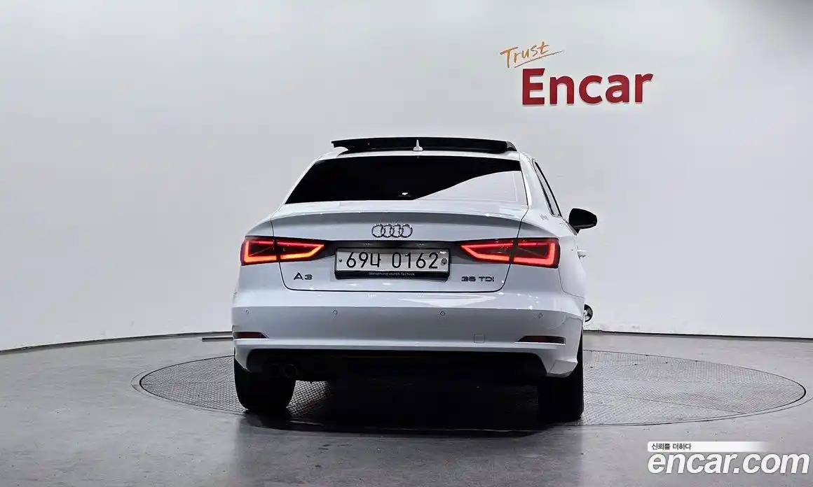 Audi A3 2016 2.0 Автомат в Москве № 293077, фото 16