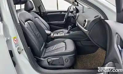 Audi A3 2016 2.0 Автомат в Москве № 293077, миниатюра 8