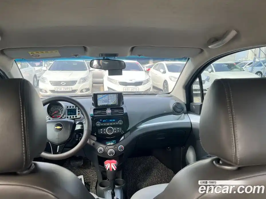 Chevrolet Spark 2012 1.0 Автомат в Москве № 298177, фото 6