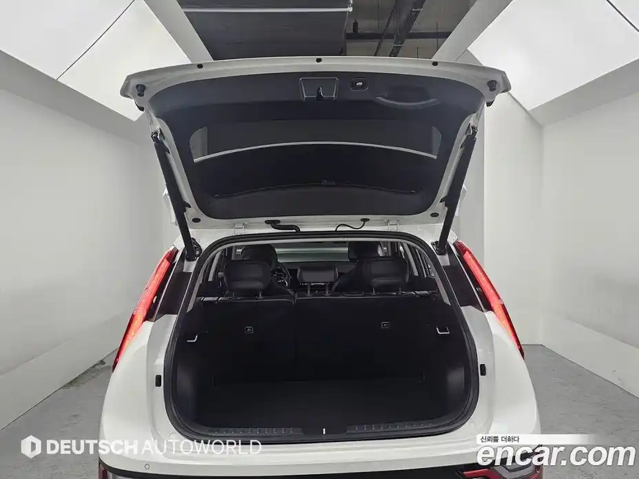 Kia Niro 2025 1.6 Автомат в Москве № 306455, фото 19