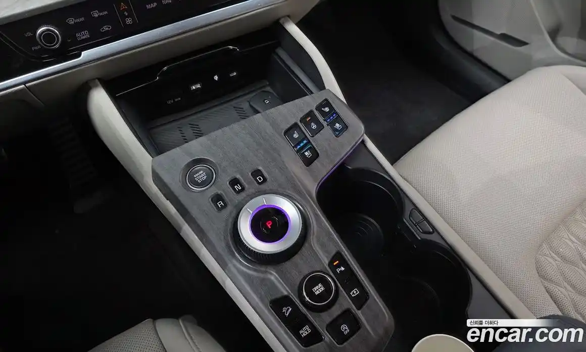 Kia Sportage 2024 1.6 Автомат в Москве № 306774, фото 13