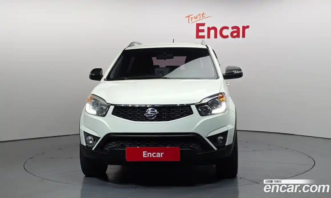 SsangYong Korando 2015 2.0 Автомат в Москве № 310538, фото 15