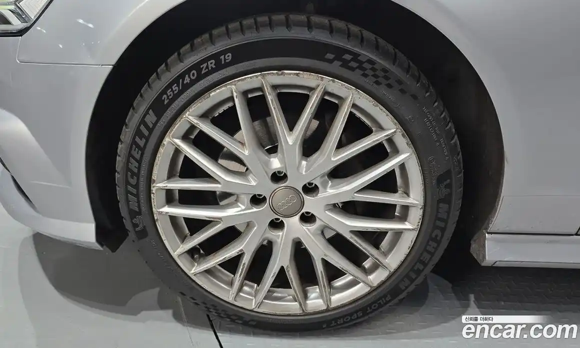 Audi A6 2018 2.0 Автомат в Москве № 311902, фото 17