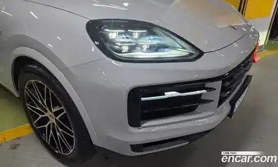 Porsche Cayenne 2025 3.0 Автомат в Москве № 312700, миниатюра 5