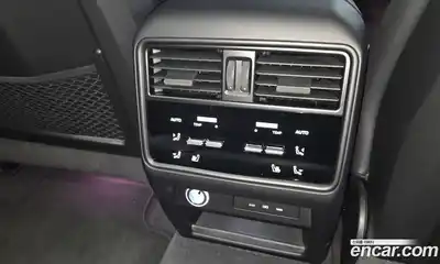 Porsche Cayenne 2025 3.0 Автомат в Москве № 312700, миниатюра 7