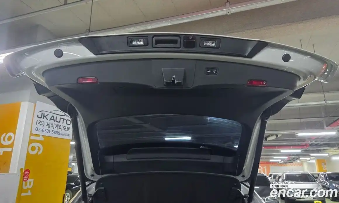 Porsche Cayenne 2025 3.0 Автомат в Москве № 312700, фото 8