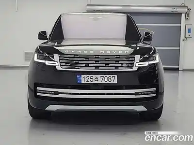 Land Rover Range-Rover 2023 4.4 Автомат в Москве № 315472, миниатюра 2