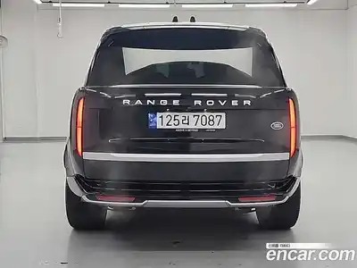 Land Rover Range-Rover 2023 4.4 Автомат в Москве № 315472, миниатюра 3