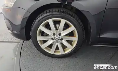 Volkswagen Jetta 2014 2.0 Автомат в Москве № 318042, миниатюра 6