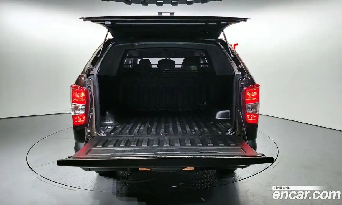 SsangYong Rexton 2018 2.2 Механическая в Москве № 32162, фото 12