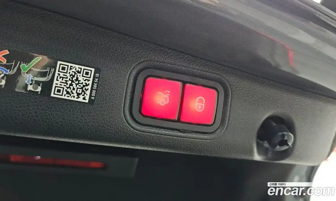 Mercedes-Benz E-Class 2023 2.0 Автомат в Москве № 321828, фото 19