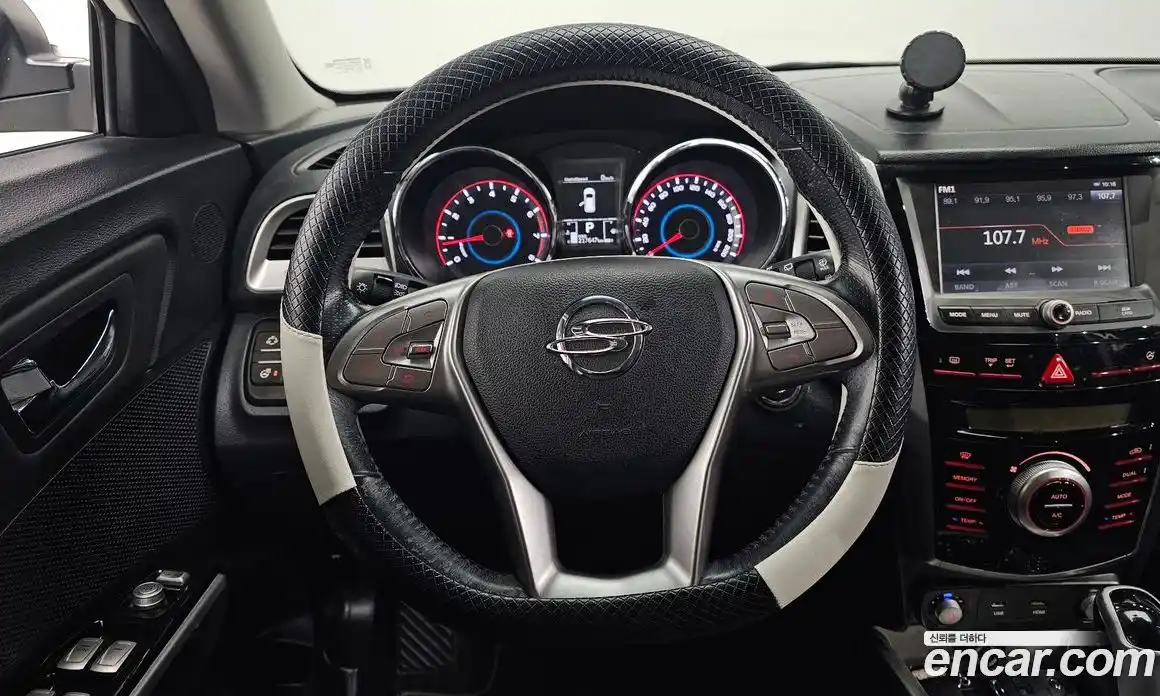 SsangYong TIBOLI 2015 1.6 Автомат в Москве № 33082, фото 12