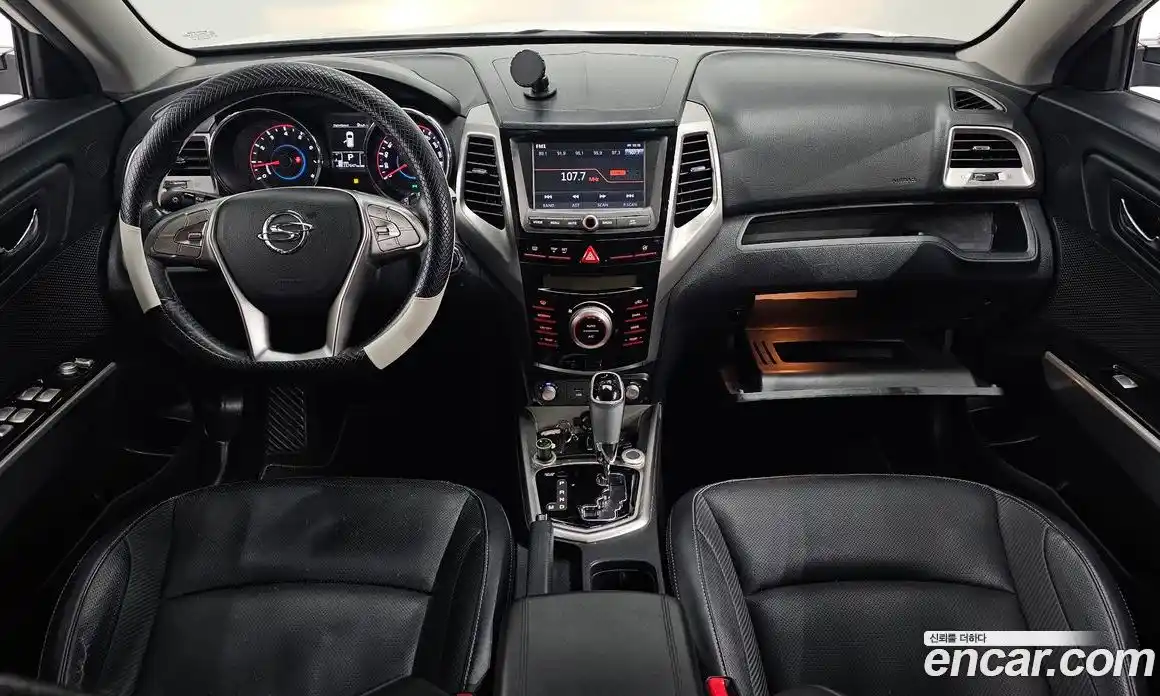 SsangYong TIBOLI 2015 1.6 Автомат в Москве № 33082, фото 16