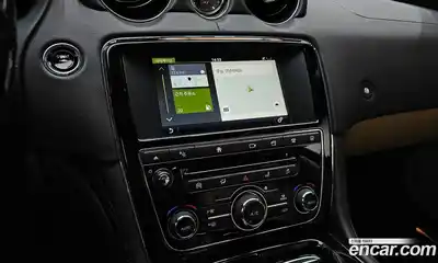 Jaguar XJ 2016 3.0 Автомат в Москве № 331533, миниатюра 7