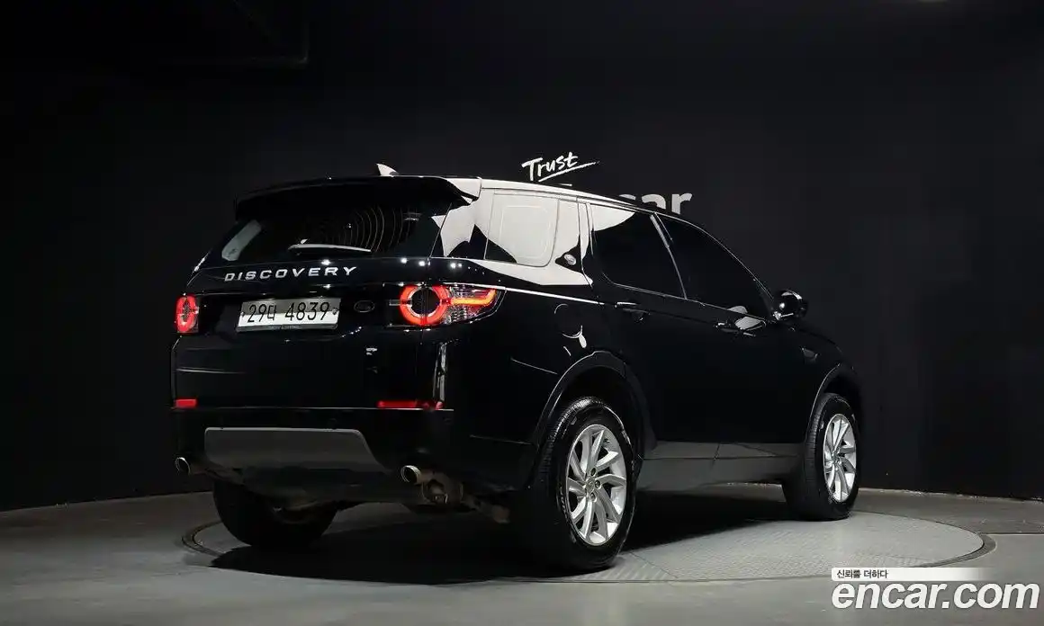 Land Rover Discovery Sport 2019 2.0 Автомат в Москве № 333262, фото 13