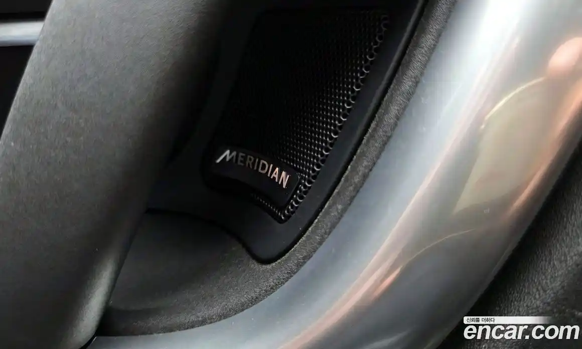 Land Rover Discovery Sport 2019 2.0 Автомат в Москве № 333262, фото 14