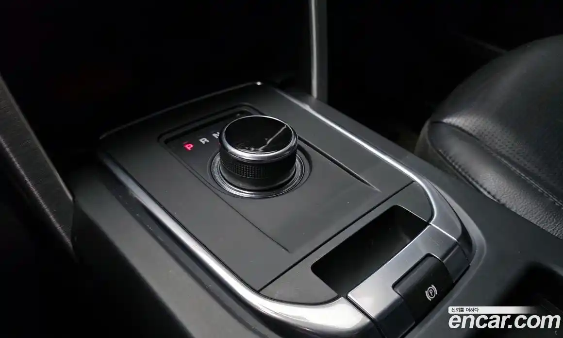 Land Rover Discovery Sport 2019 2.0 Автомат в Москве № 333262, фото 8