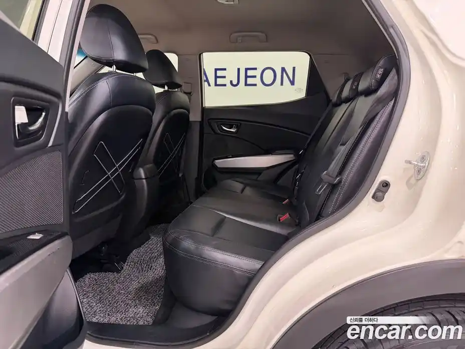 SsangYong TIBOLI 2016 1.6 Автомат в Москве № 33515, фото 12