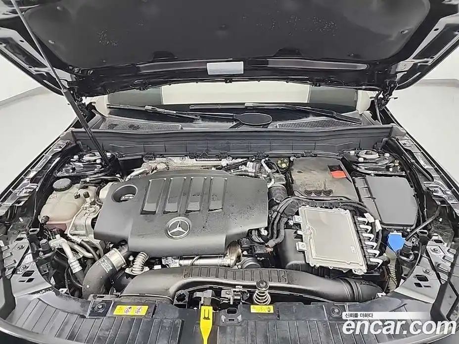 Mercedes-Benz GLB-Class 2024 1.9 Автомат в Москве № 337995, фото 5