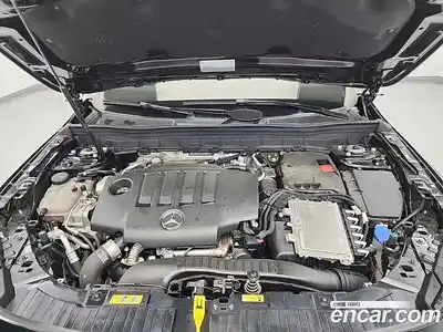 Mercedes-Benz GLB-Class 2024 1.9 Автомат в Москве № 337995, миниатюра 5