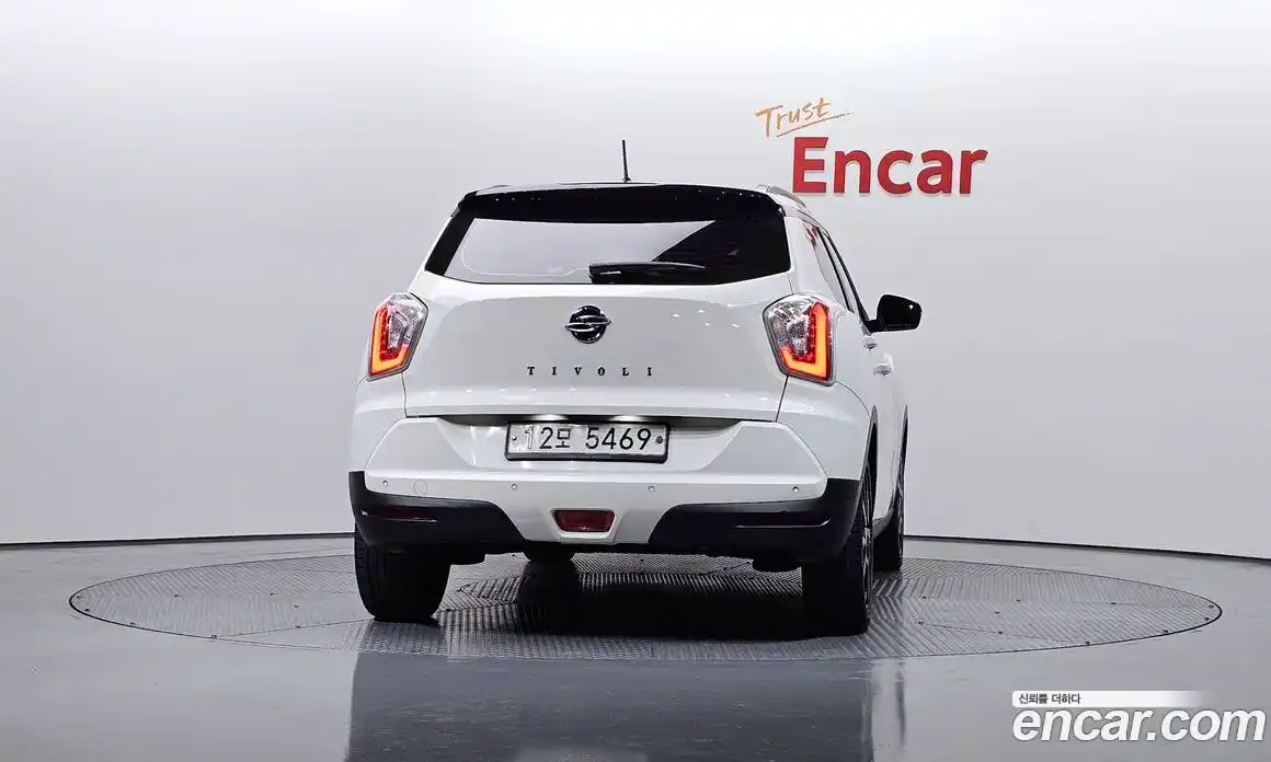 SsangYong TIBOLI 2015 1.6 Автомат в Москве № 33864, фото 10