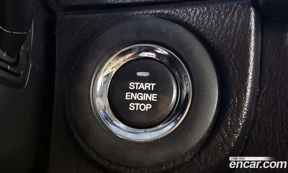 SsangYong Rexton 2013 2.0 Автомат в Москве № 341707, фото 15