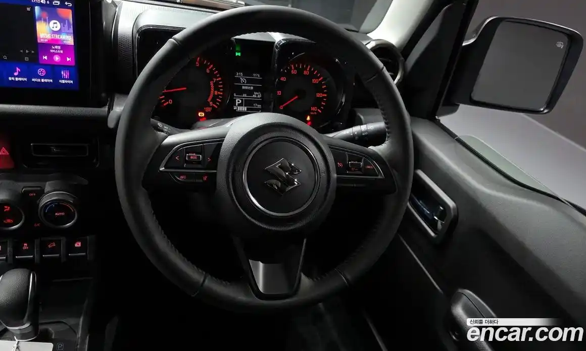 Suzuki Jimny 2025 0.7 Автомат в Москве № 353969, фото 13