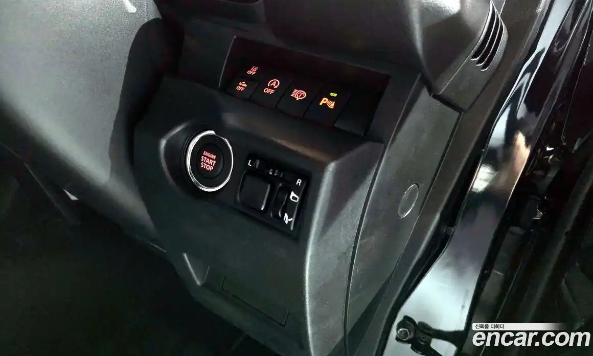 Suzuki Jimny 2025 0.7 Автомат в Москве № 353969, фото 16