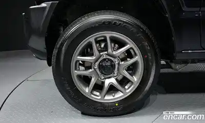 Suzuki Jimny 2025 0.7 Автомат в Москве № 353969, миниатюра 5