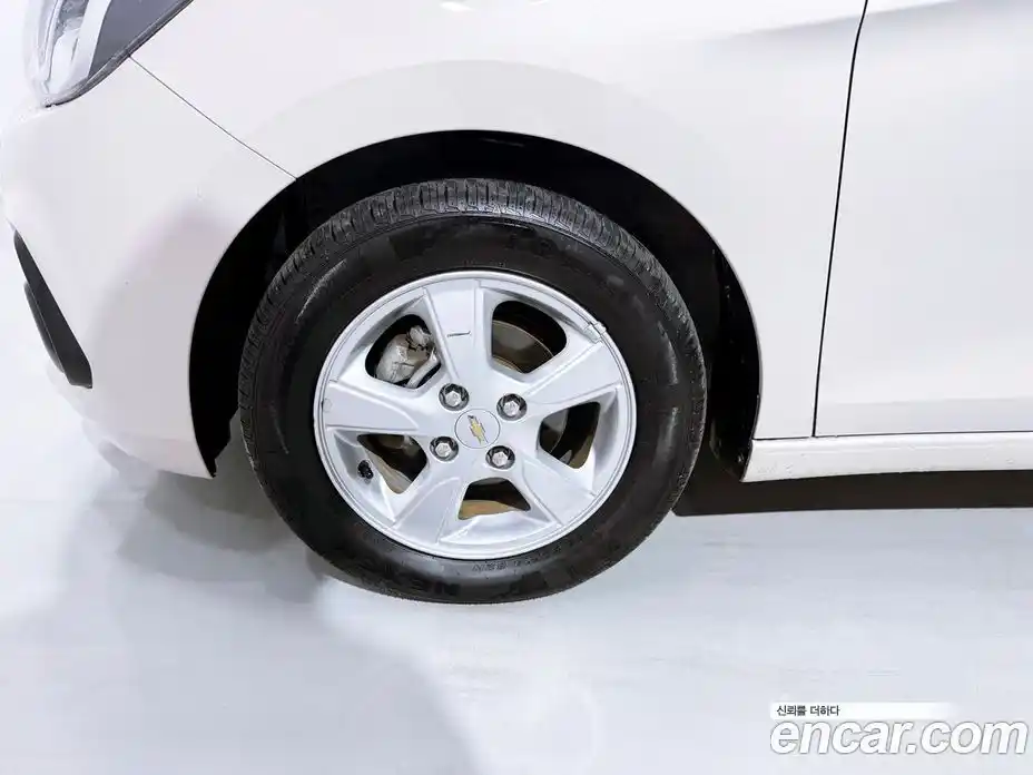 Chevrolet Spark 2016 1.0 Автомат в Москве № 37384, фото 20