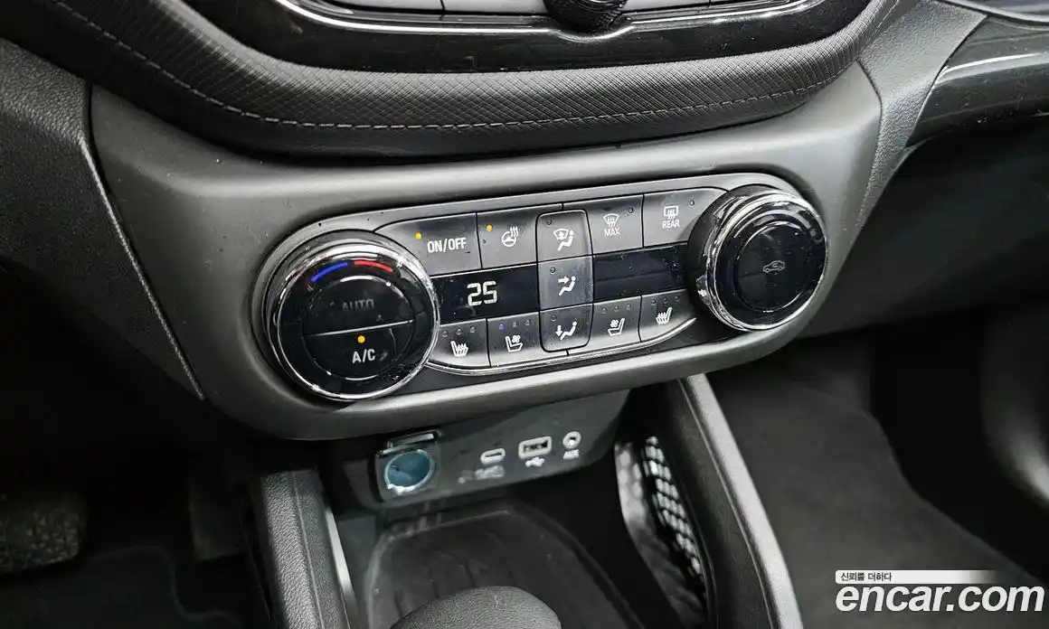 Chevrolet TrailBlazer 2022 1.3 Автомат в Москве № 37567, фото 17