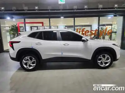 Chevrolet Trax 2024 1.2 Автомат в Москве № 37668, миниатюра 3
