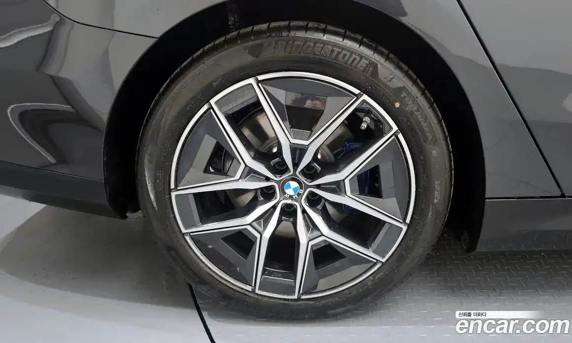 BMW i5 2026 0.2 Автомат в Москве № 384009, фото 5