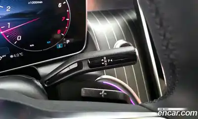 Mercedes-Benz GLC-Class 2025 2.0 Автомат в Москве № 388668, миниатюра 9