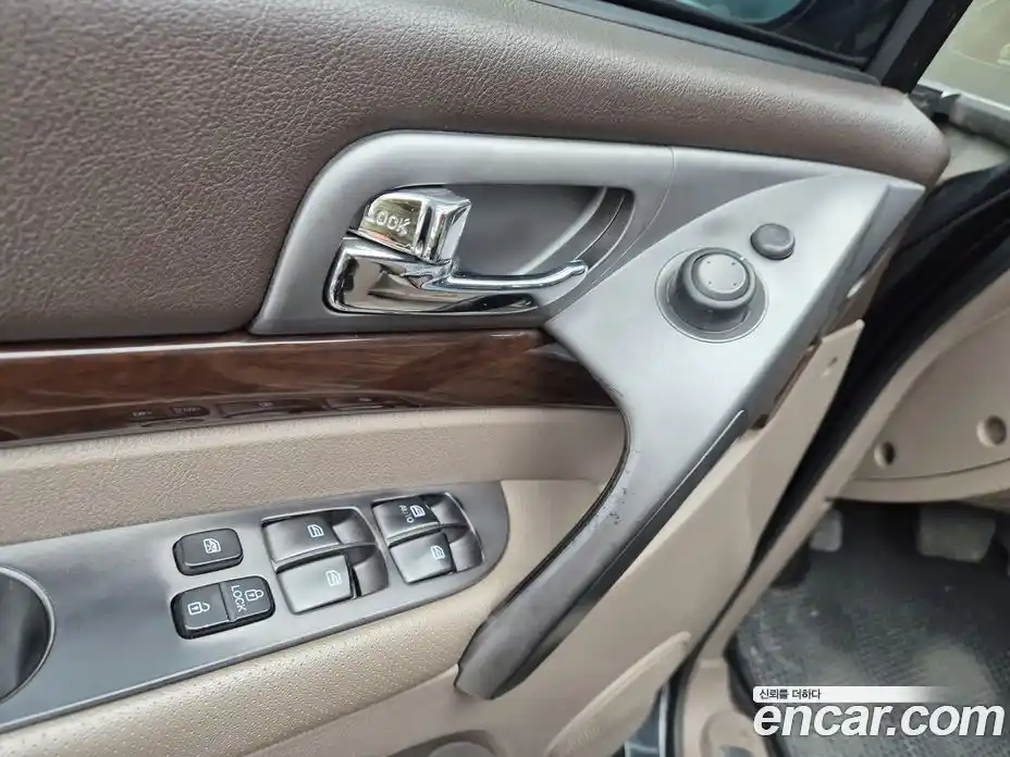 SsangYong Korando 2014 2.0 Автомат в Москве № 389468, фото 15