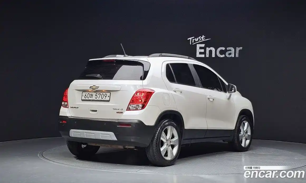 Chevrolet Trax 2014 1.4 Автомат в Москве № 39038, фото 4