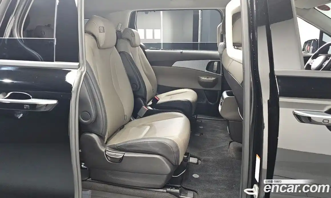 Kia Canival 2025 2.2 Автомат в Москве № 398141, фото 12