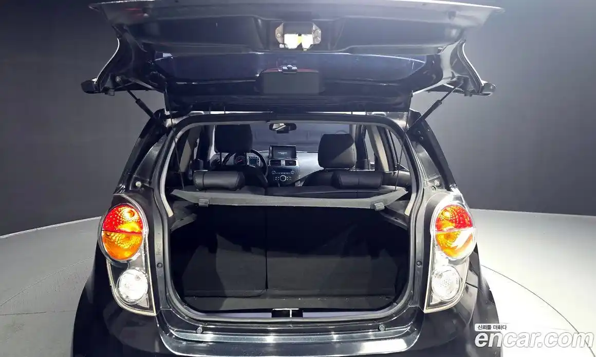 Chevrolet Spark 2012 1.0 Автомат в Москве № 39889, фото 19