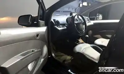 Chevrolet Spark 2012 1.0 Автомат в Москве № 39889, миниатюра 9