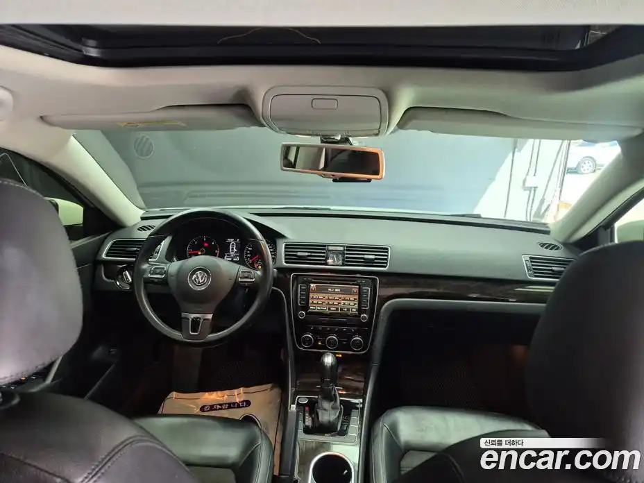 Volkswagen Passat 2014 2.0 Автомат в Москве № 400957, фото 16