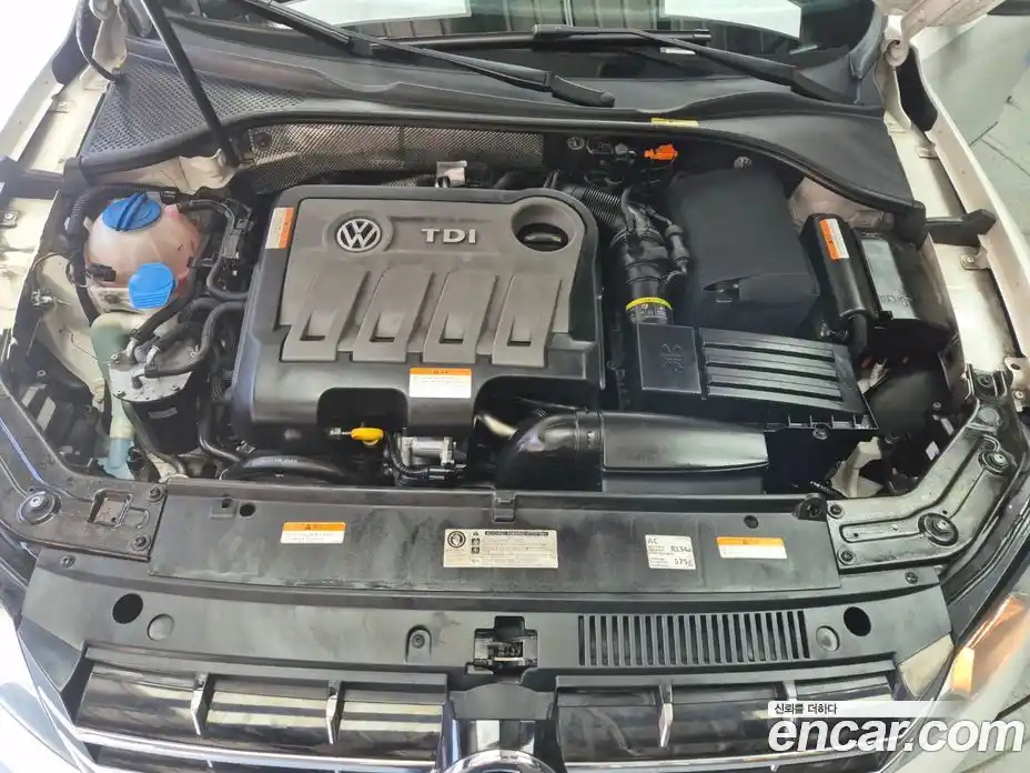 Volkswagen Passat 2014 2.0 Автомат в Москве № 400957, фото 19