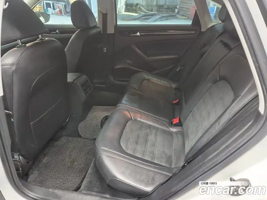 Volkswagen Passat 2014 2.0 Автомат в Москве № 400957, фото 9