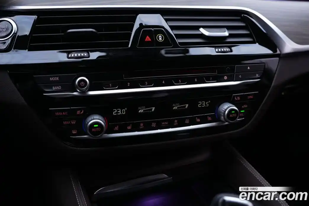 BMW 5-Series 2018 2.0 Автомат в Москве № 402857, фото 12