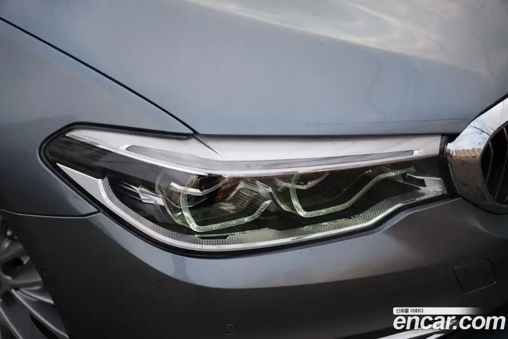 BMW 5-Series 2018 2.0 Автомат в Москве № 402857, фото 18