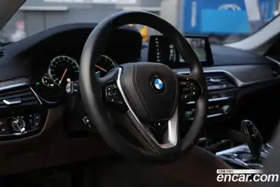 BMW 5-Series 2018 2.0 Автомат в Москве № 402857, миниатюра 6